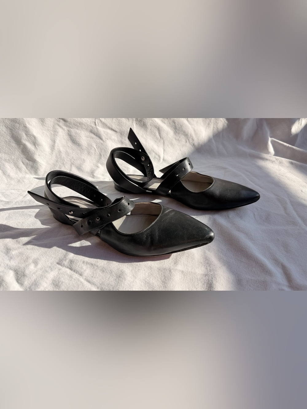 Vintage Black Leather Flats Ankle Wrap Slingback Pointy Toe by Strenesse 38